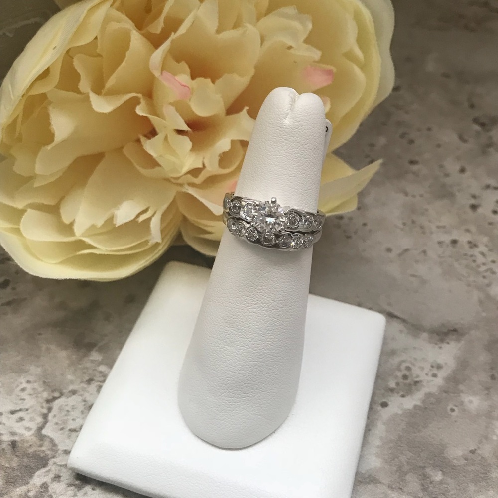 Cubic Zirconia Engagement Wedding Ring Set